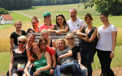Vom Uracher Wasserfall zur Eninger Weide: eine Wanderung